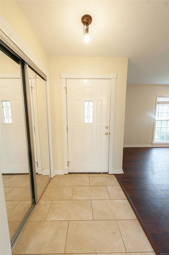 Entry/ foyer