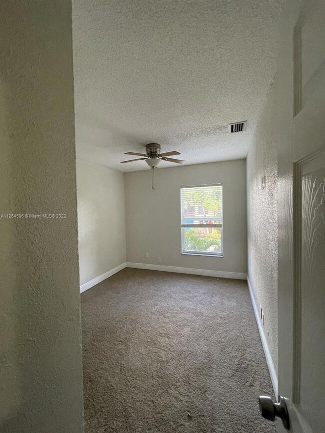 7595 NW 75th Ave, Tamarac, FL 33321 - photo 3