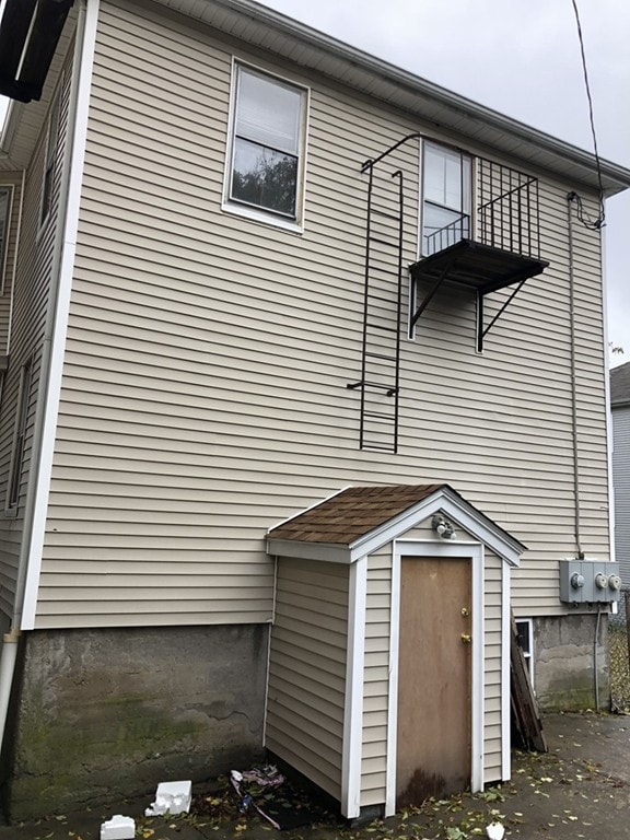 132 Lonsdale St, Fall River, MA 02721 - photo 3