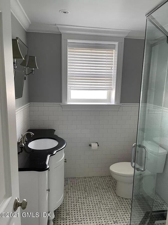 97 Bruce Park Ave unit 3B, Greenwich, CT 06830 - photo 6