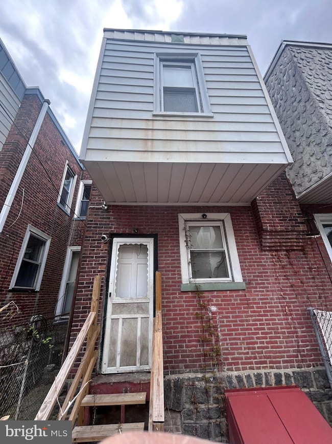 5819 Ellsworth St, Philadelphia, PA 19143 - photo 2