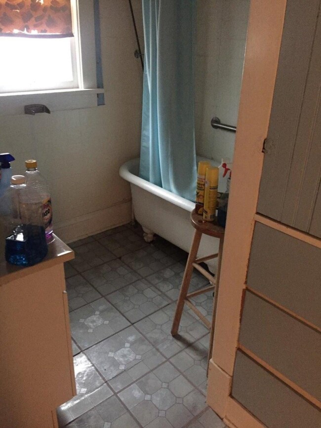 1220 Taft St, Gary, IN 46404 - photo 2