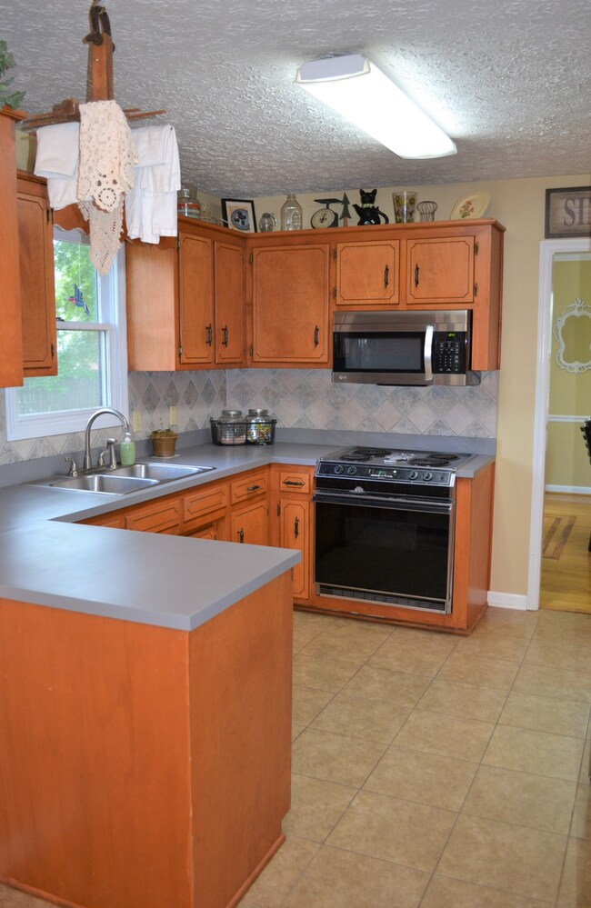 67 Mortons Lake Rd, Manchester, TN 37355 - photo 5