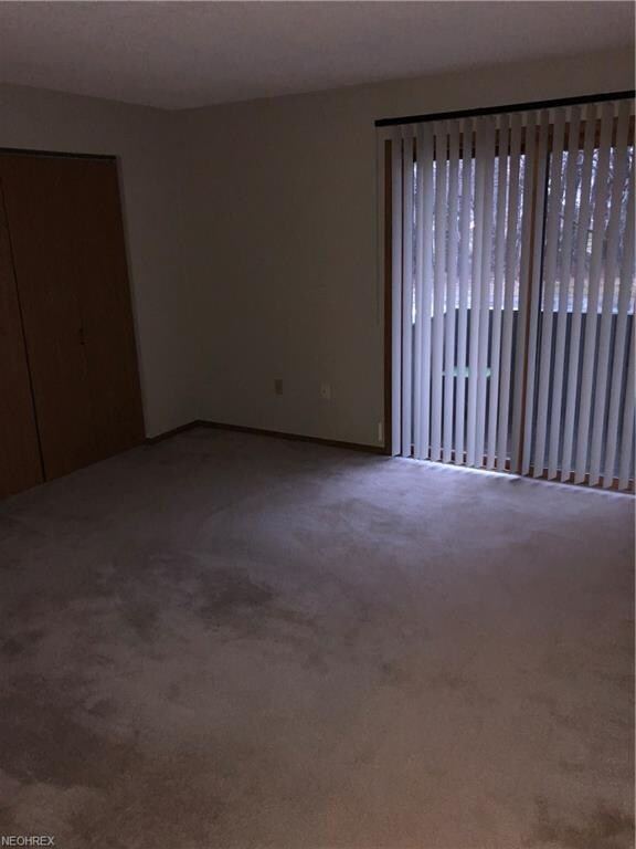 181 Maplewood Dr unit 2, Cortland, OH 44410 - photo 7