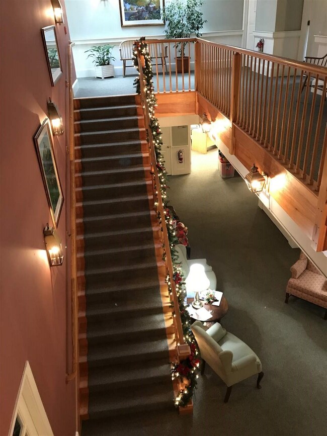 332 Parkside Rd unit 2, New London, NH 03257 - photo 5