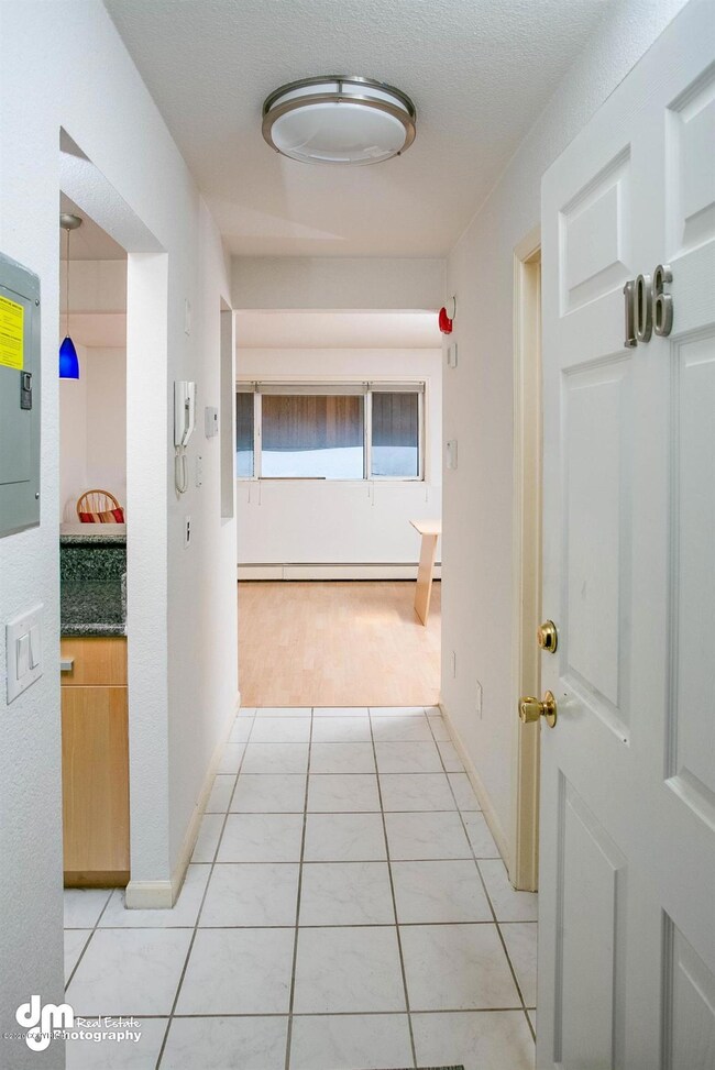 1327 W 25th Ave unit 106, Anchorage, AK 99503 - photo 3
