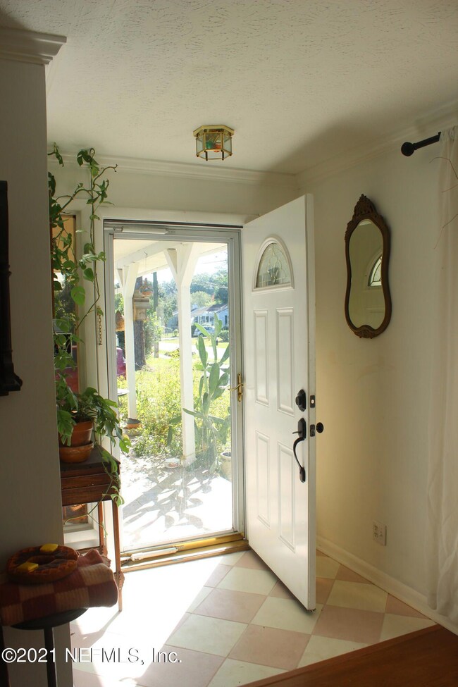 4711 Cedarwood Rd, Jacksonville, FL 32210 - photo 3