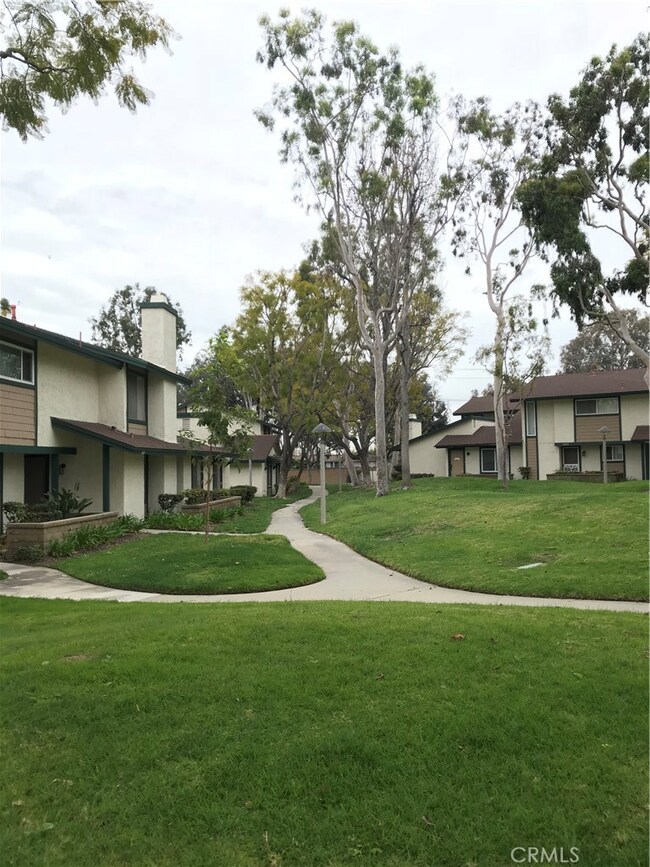 5417 Mead Dr, Buena Park, CA 90621 - photo 5