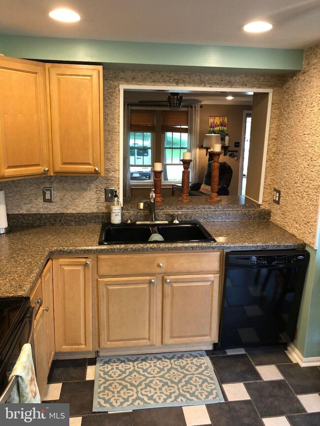 3703 Timahoe Cir, Nottingham, MD 21236 - photo 4