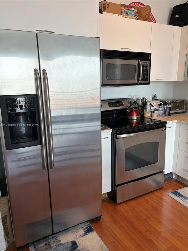 133 NE 2nd Ave unit 1017, Miami, FL 33132 - photo 3