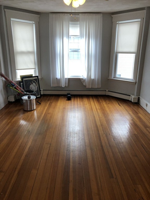 37 Mason St unit 2, Salem, MA 01970 - photo 3