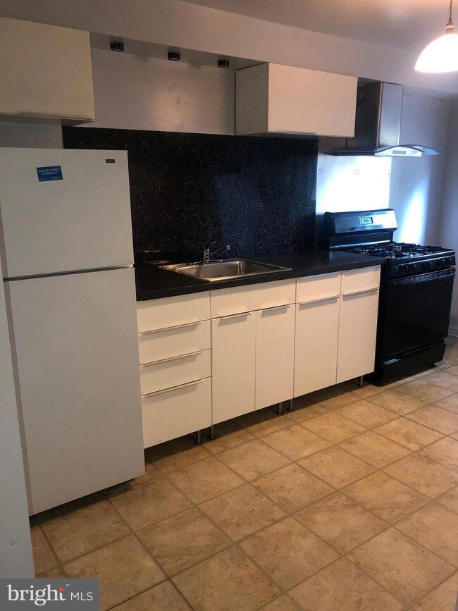 112 Bridge St unit 1, Drexel Hill, PA 19026 - photo 6