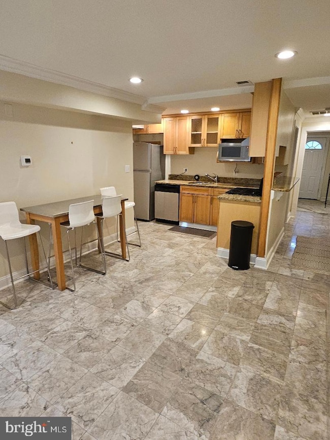 302 Oklahoma Ave NE unit 102, Washington, DC 20002 - photo 5