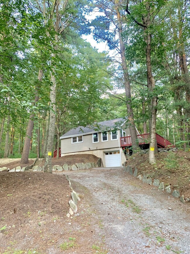 846 Welcome Lake Rd, Hawley, PA 18428 - photo 7