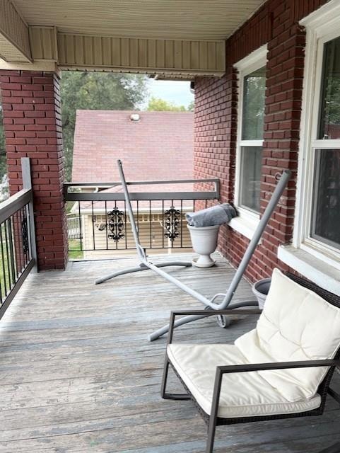 2311 S 10th St, Saint Joseph, MO 64503 - photo 4