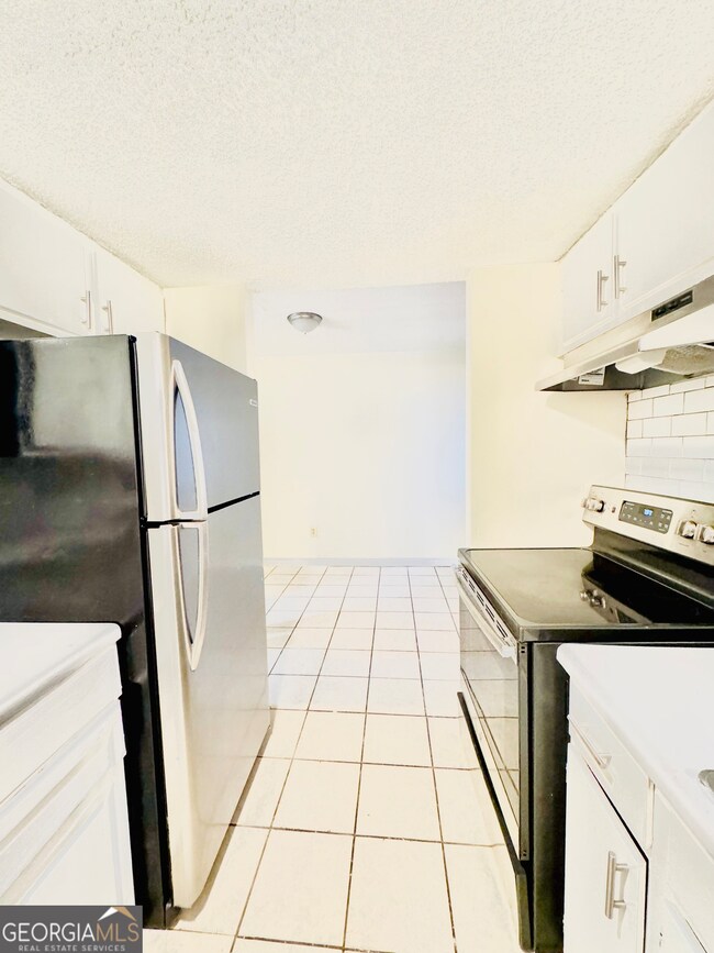 4755 Yates Rd unit 4A, Atlanta, GA 30337 - photo 5