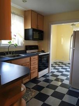 17 Eddy St unit 1, North Dartmouth, MA 02747 - photo 3