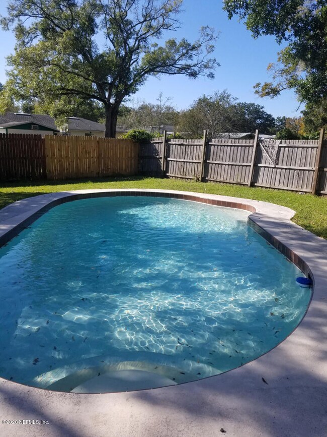 6414 Anvers Blvd S, Jacksonville, FL 32210 - photo 4