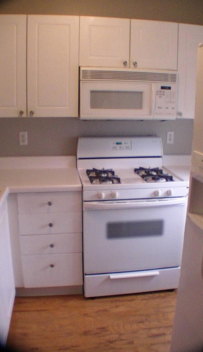 735 Parkbluff Way unit 735, Lewis Center, OH 43035 - photo 5