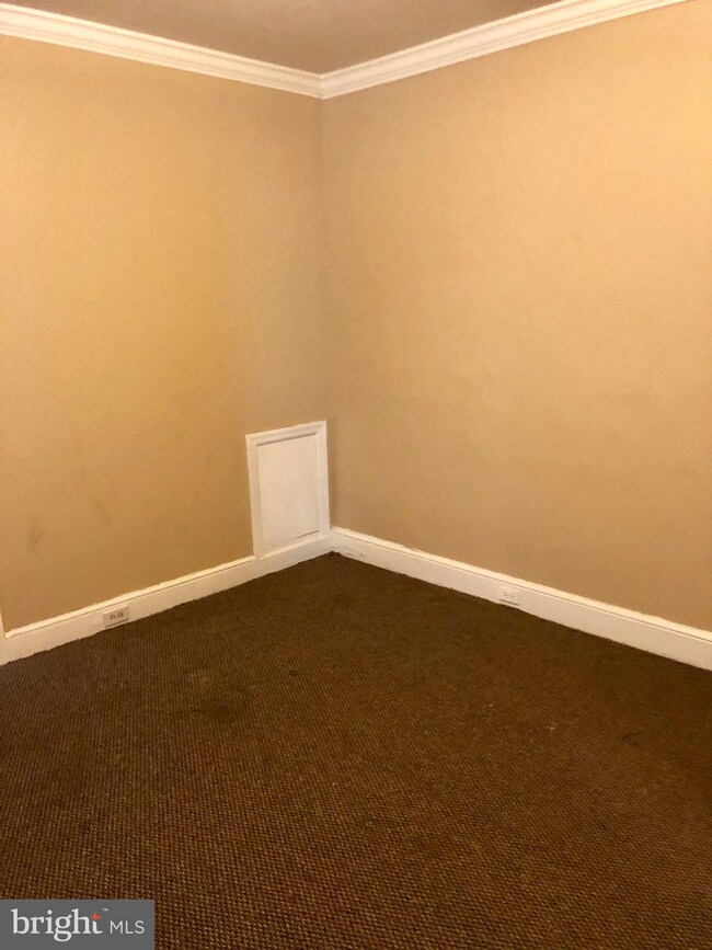 637 Poplar St, Lancaster, PA 17603 - photo 7