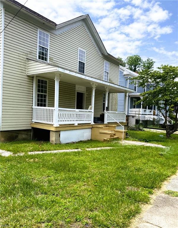 529 Verge St, Clifton Forge, VA 24422 - photo 2