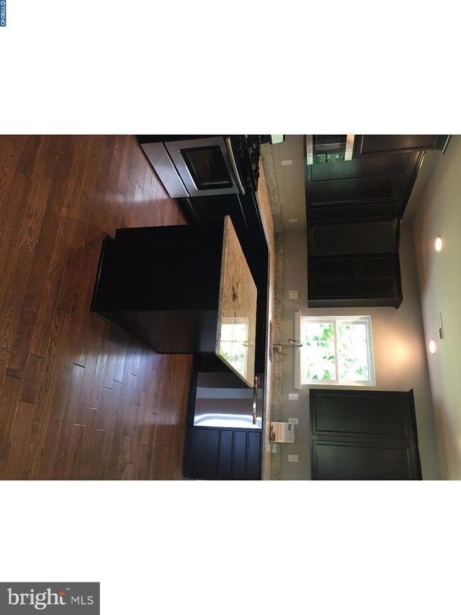 302 Patsy Ct, West Deptford, NJ 08066 - photo 3