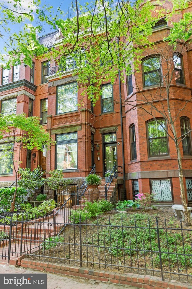 1310 Rhode Island Ave NW, Washington, DC 20005 - photo 5