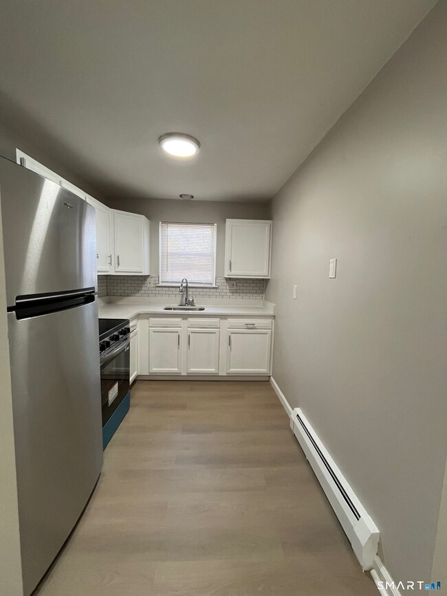 270 High St unit C5, Torrington, CT 06790 - photo 7