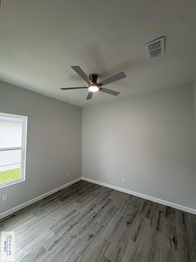 1604 Clinton St unit LOT 2, Harlingen, TX 78550 - photo 5