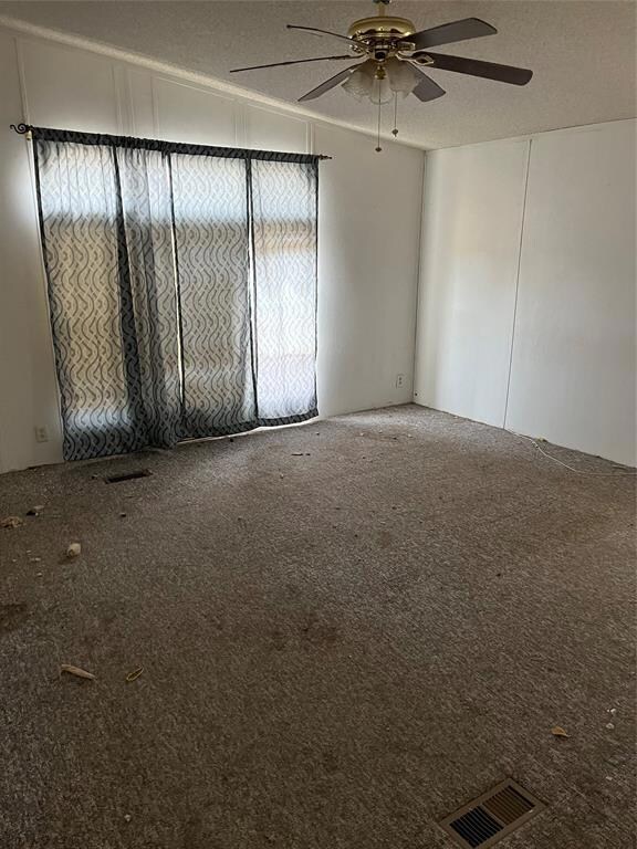 520 W Sunchase Dr, Granbury, TX 76049 - photo 7