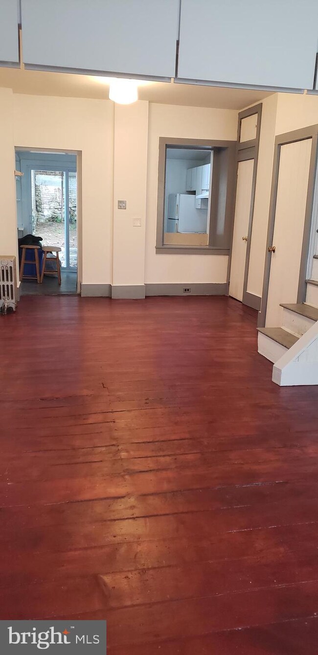 128 Conarroe St, Philadelphia, PA 19127 - photo 5