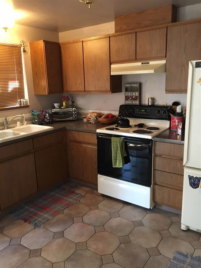 15304 N Neptune St, Mead, WA 99021 - photo 2