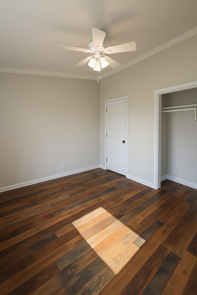 140 Maple Leaf, Onalaska, TX 77360 - photo 5