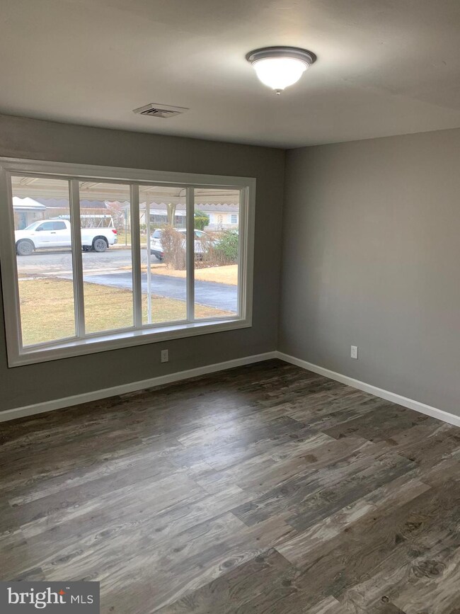 80 Lanning St, Ewing, NJ 08618 - photo 3