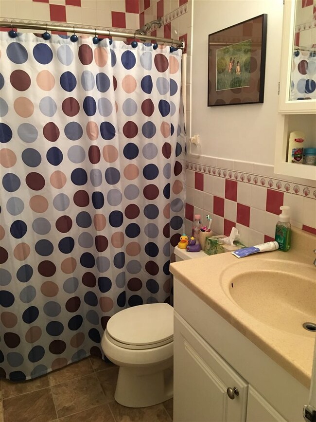 1009 White Cedar Blvd, Portsmouth, NH 03801 - photo 6