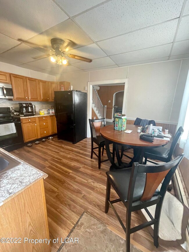 83 W Ridge St, Glen Lyon, PA 18617 - photo 6