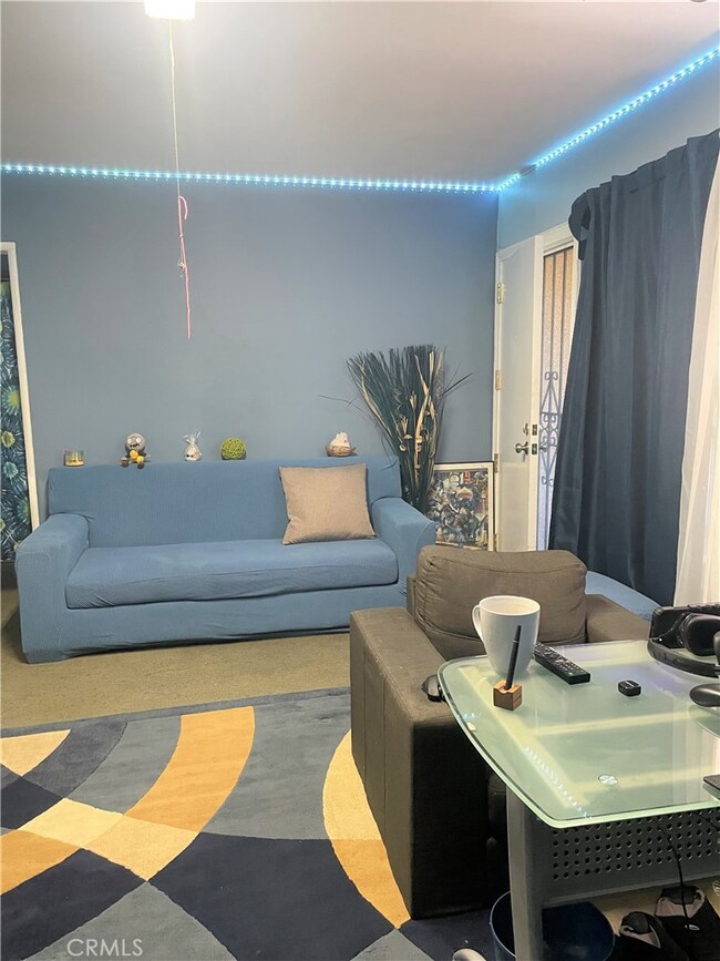 3934 W 105th St, Inglewood, CA 90303 - photo 4