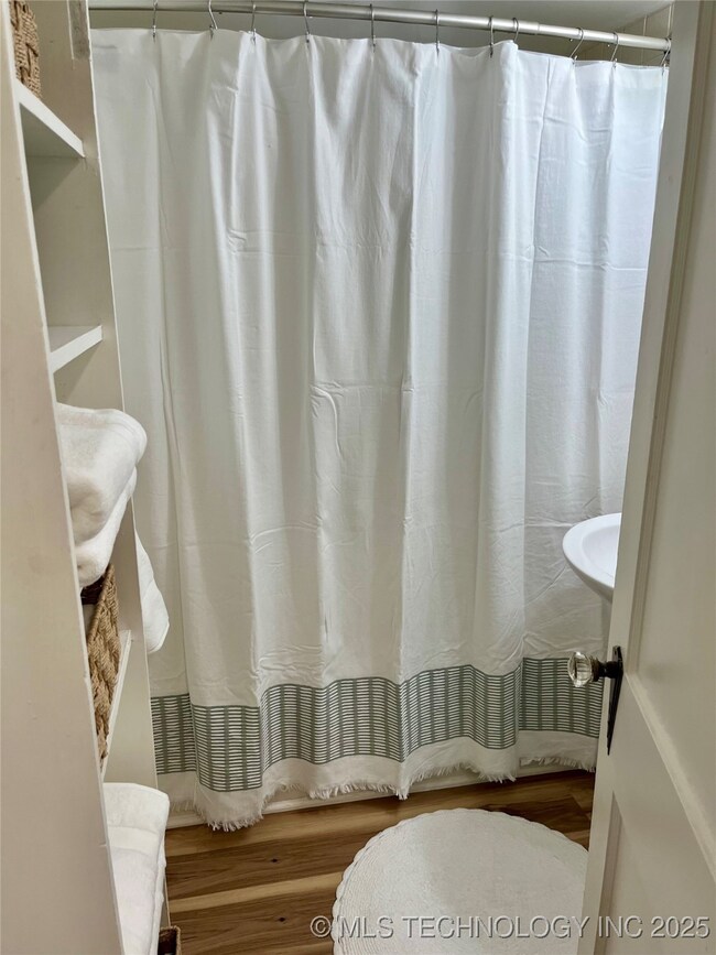 Unit B bath