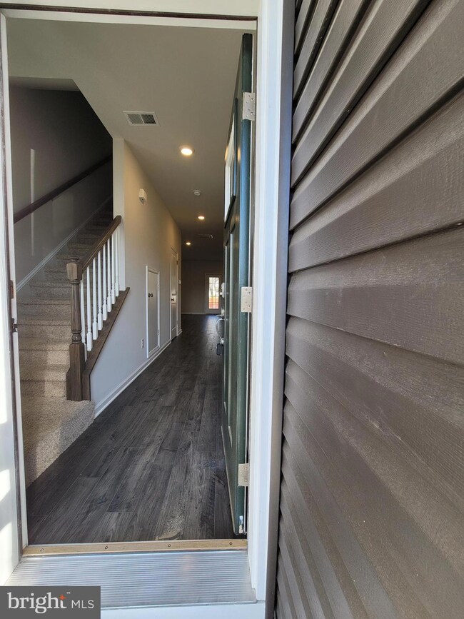 42 Peregrine Way, Burlington, NJ 08016 - photo 3