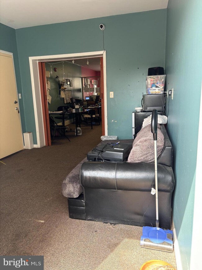 412 E Main St, Norristown, PA 19401 - photo 7