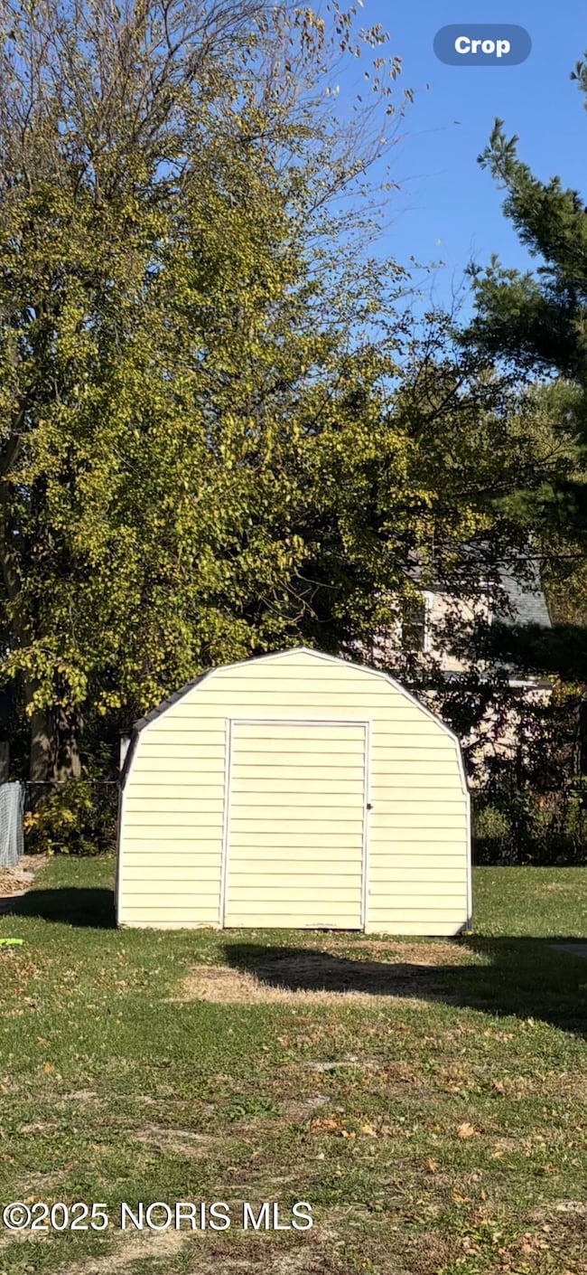 206 Midland Ave, Findlay, OH 45840 - photo 2