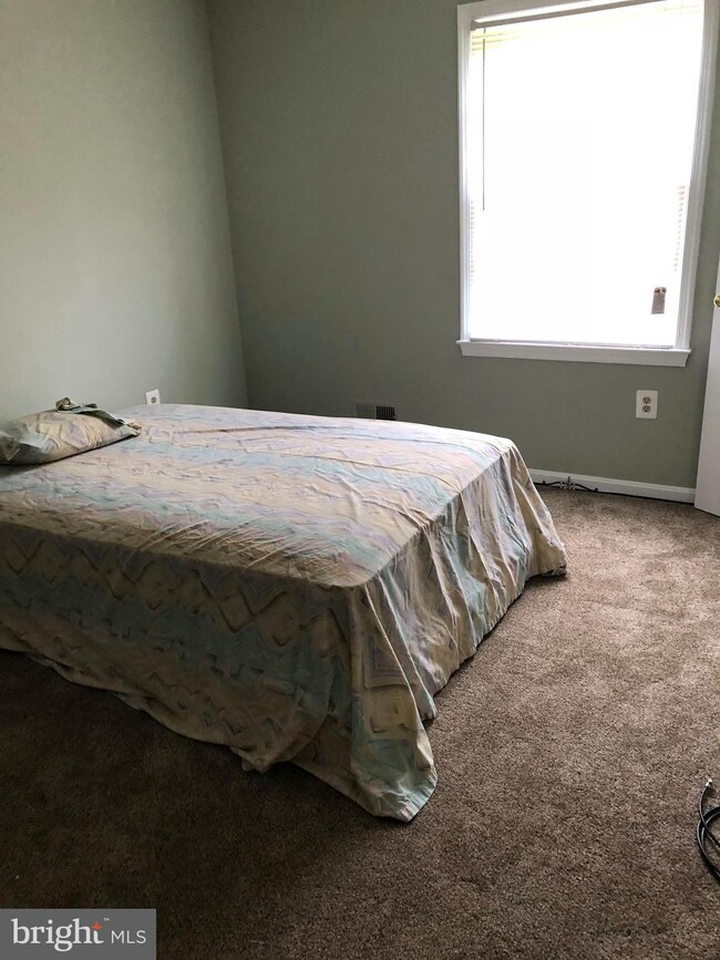 11706 Butlers Branch Rd, Clinton, MD 20735 - photo 3