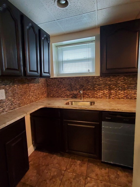 177 Pauline St unit 1, Winthrop, MA 02152 - photo 3