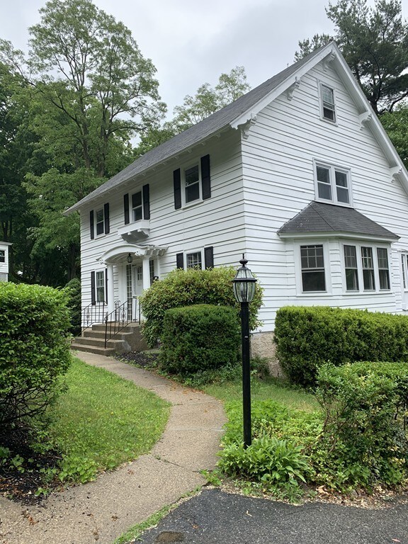 89 Morningside Rd, Worcester, MA 01602 - photo 2