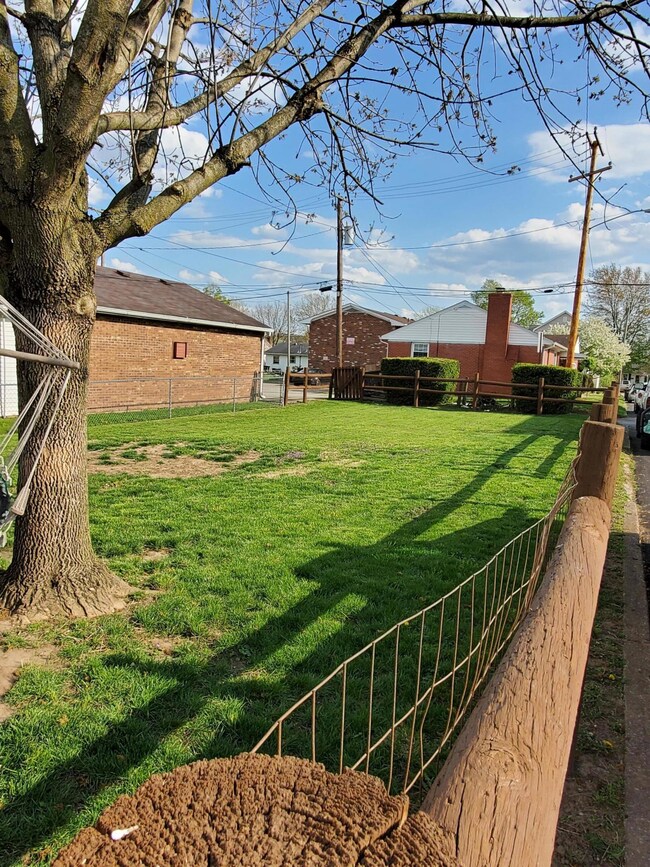 832 E Mulberry St, Lancaster, OH 43130 - photo 6