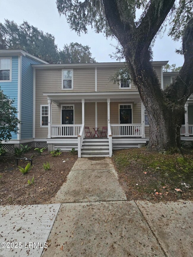 1105 13th St unit E, Port Royal, SC 29935 - photo 2