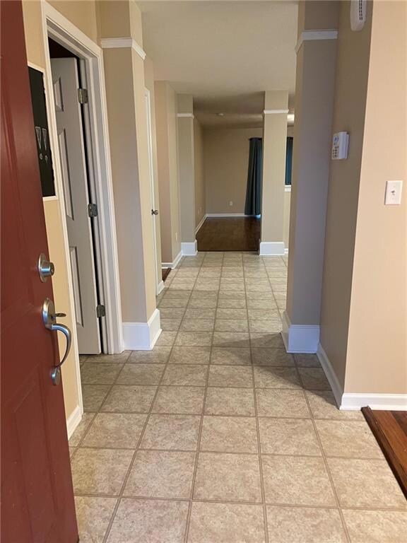 2528 Wildflower Ln, Greenwood, IN 46143 - photo 3