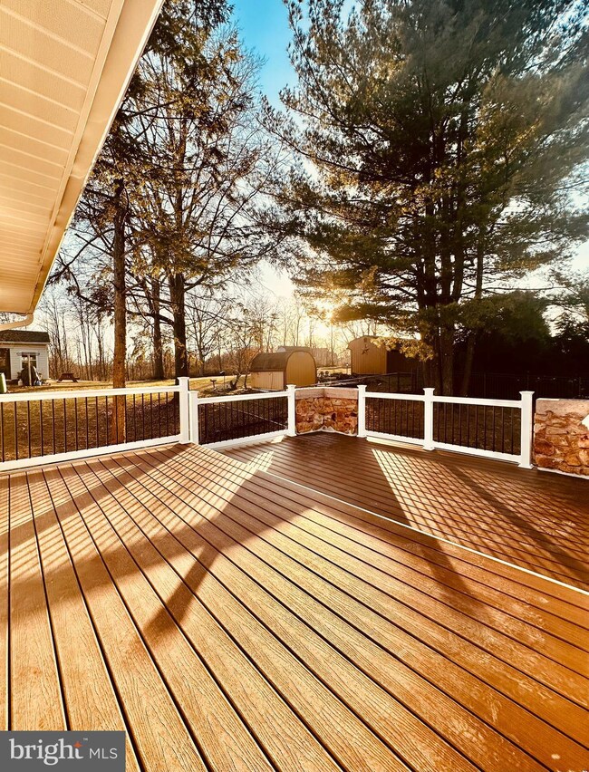 431 Miracle Ln, Chambersburg, PA 17202 - photo 4