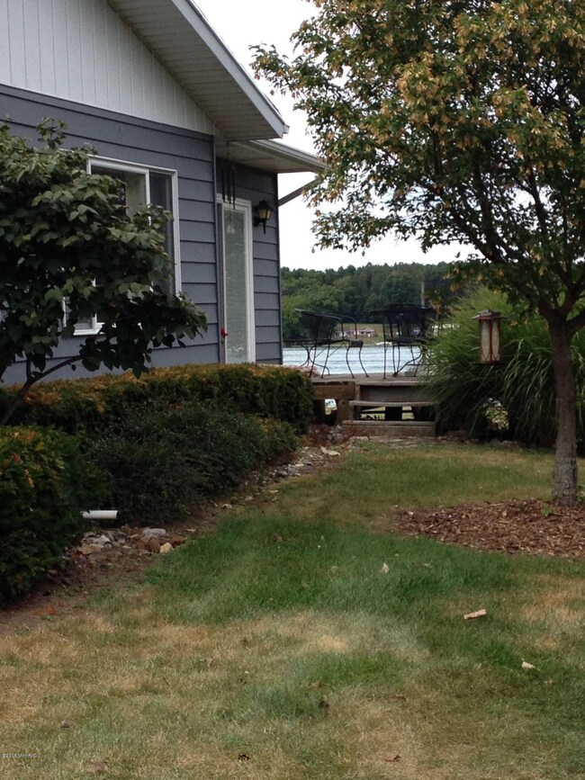 12539 Terry Ave, Wayland, MI 49348 - photo 7