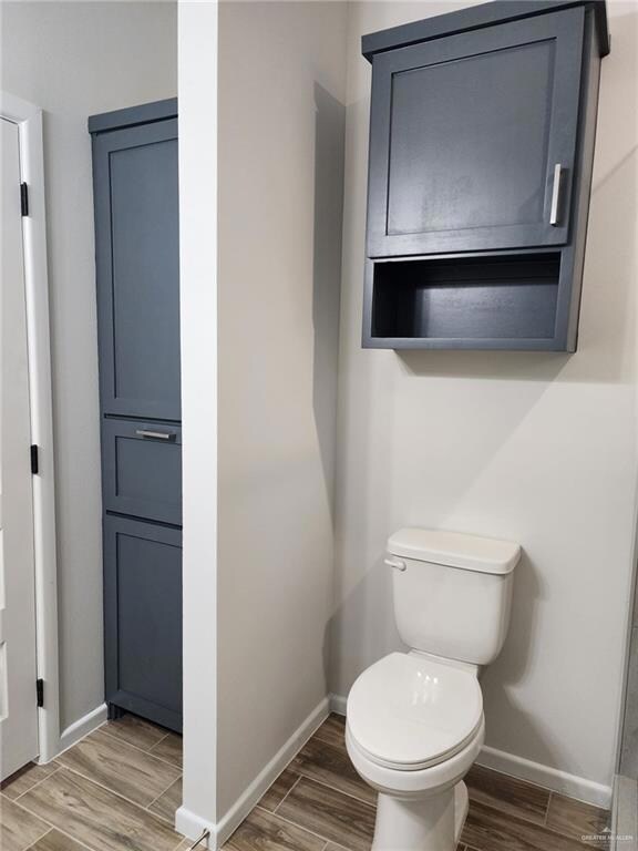 913 N Clarence Ave, Edinburg, TX 78541 - photo 6